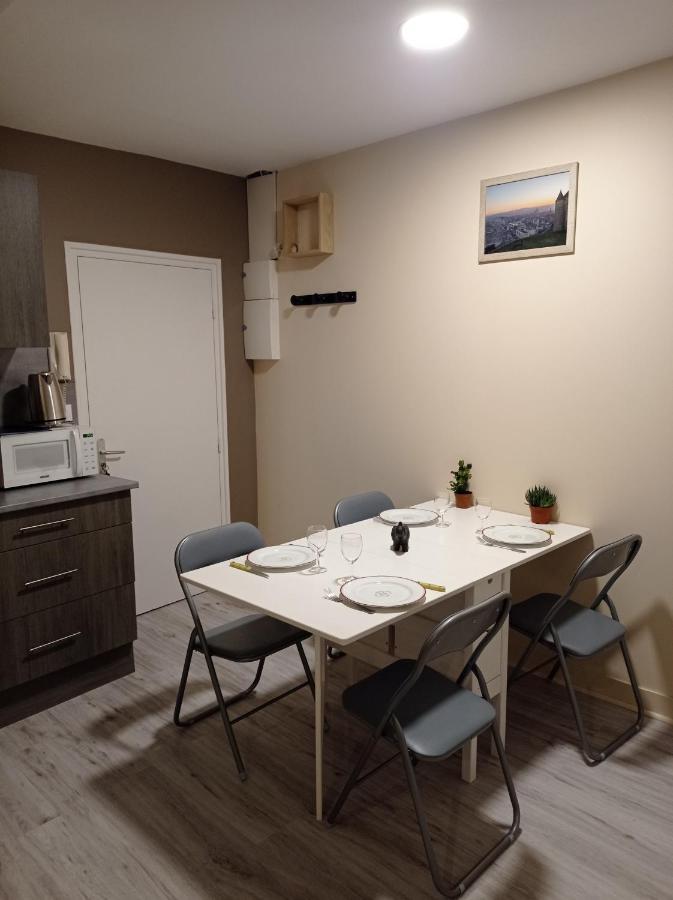 דייפ House Of Twenty, Calme,Rue Pietonne, Proche De La Mer, Wifi Gratuit מראה חיצוני תמונה
